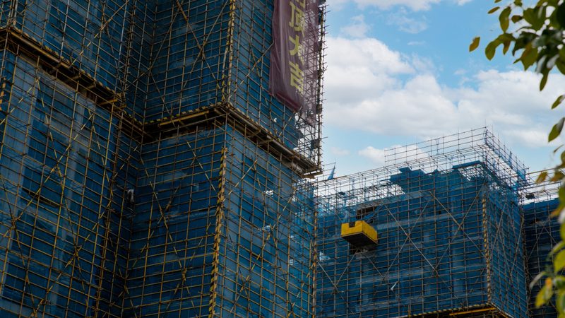 厂房土建与钢结构施工：本质区别与关键要点